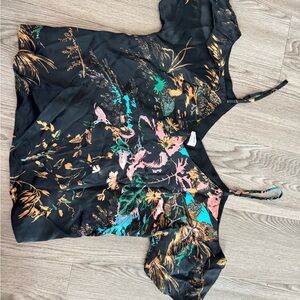 Wilfred Black Top with Floral Accents